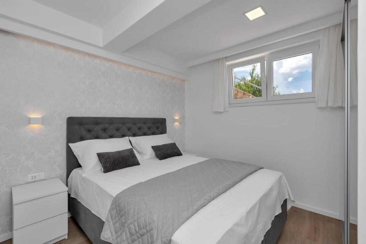 Apartman Pelagos Zivogosce Exterior photo