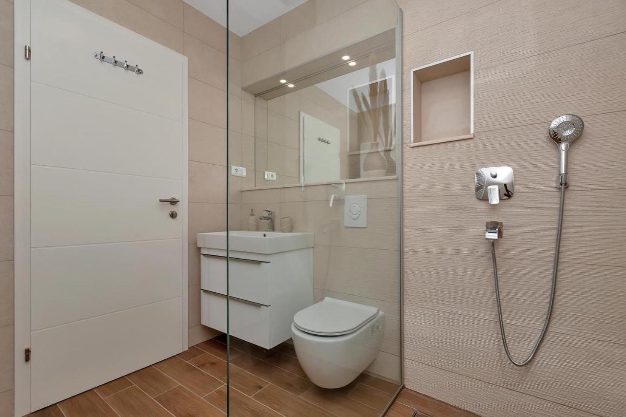 Apartman Pelagos Zivogosce Exterior photo